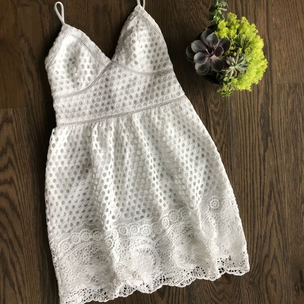 NWOT Abercrombie white dress